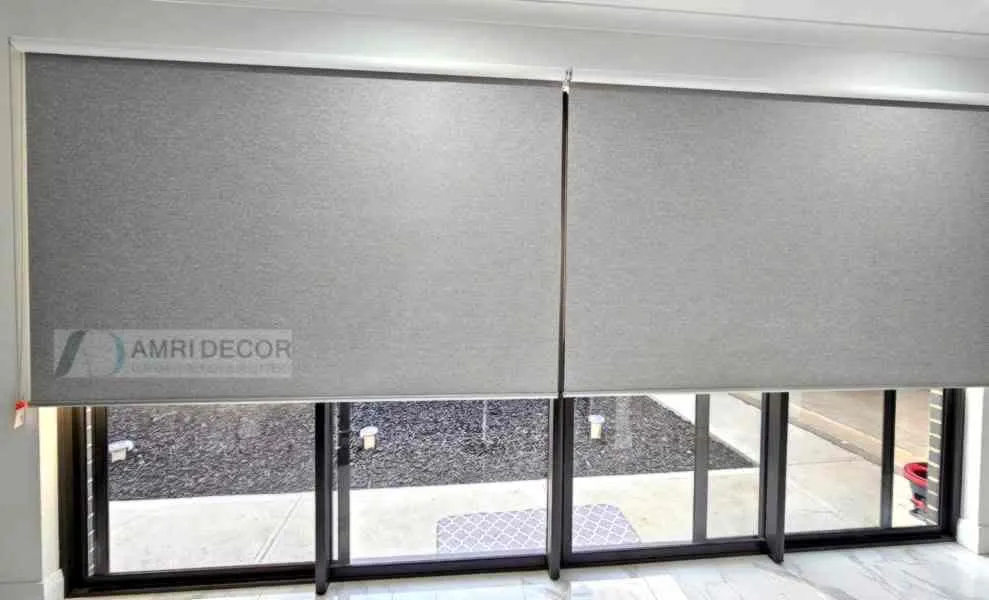 Roller Blinds Adelaide – Why Opt For AMRI Decor?