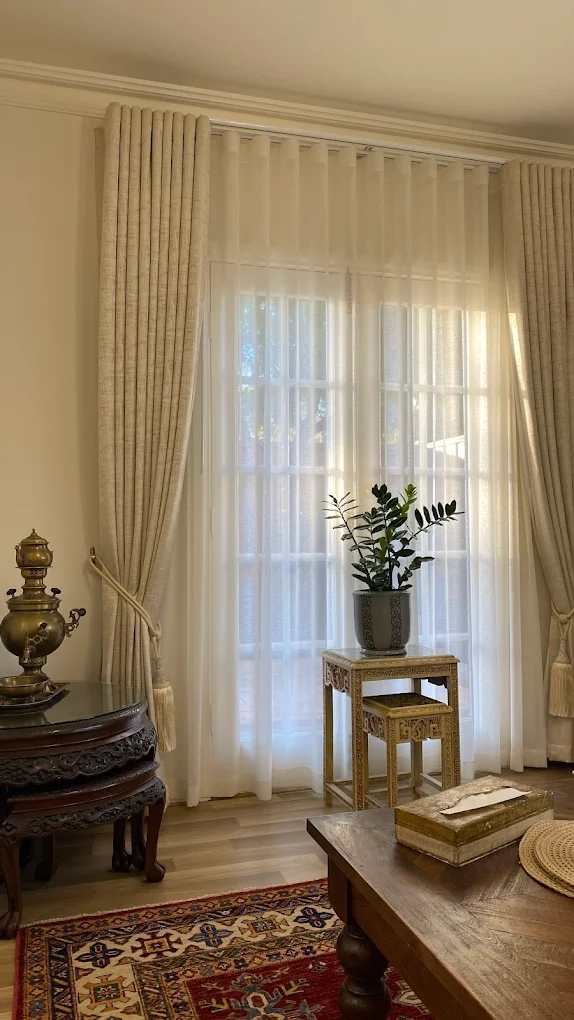 Best Curtains for Home by Amri Decor – Make Your House Feel Like Home