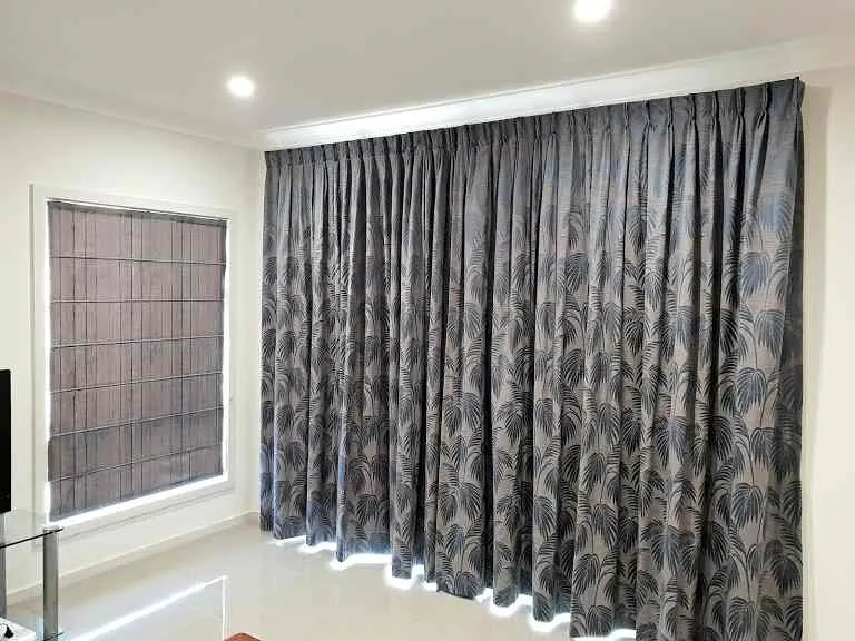 CURTAINS & SHEERS