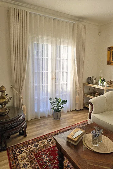 CURTAINS & SHEERS